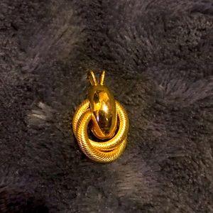 Vintage gold pendent